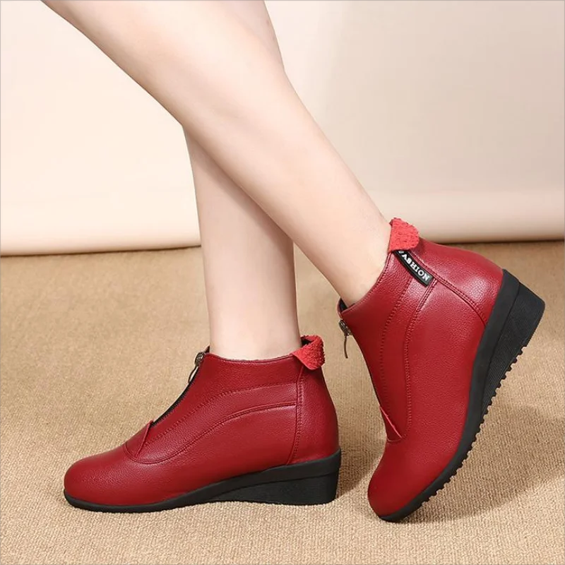 Winter Boots Women 2020 Women Snow Boots Wedge Heels Winter Shoes Women Warm Fur Casual Shoes Zip Women's Shoes Botas Mujer